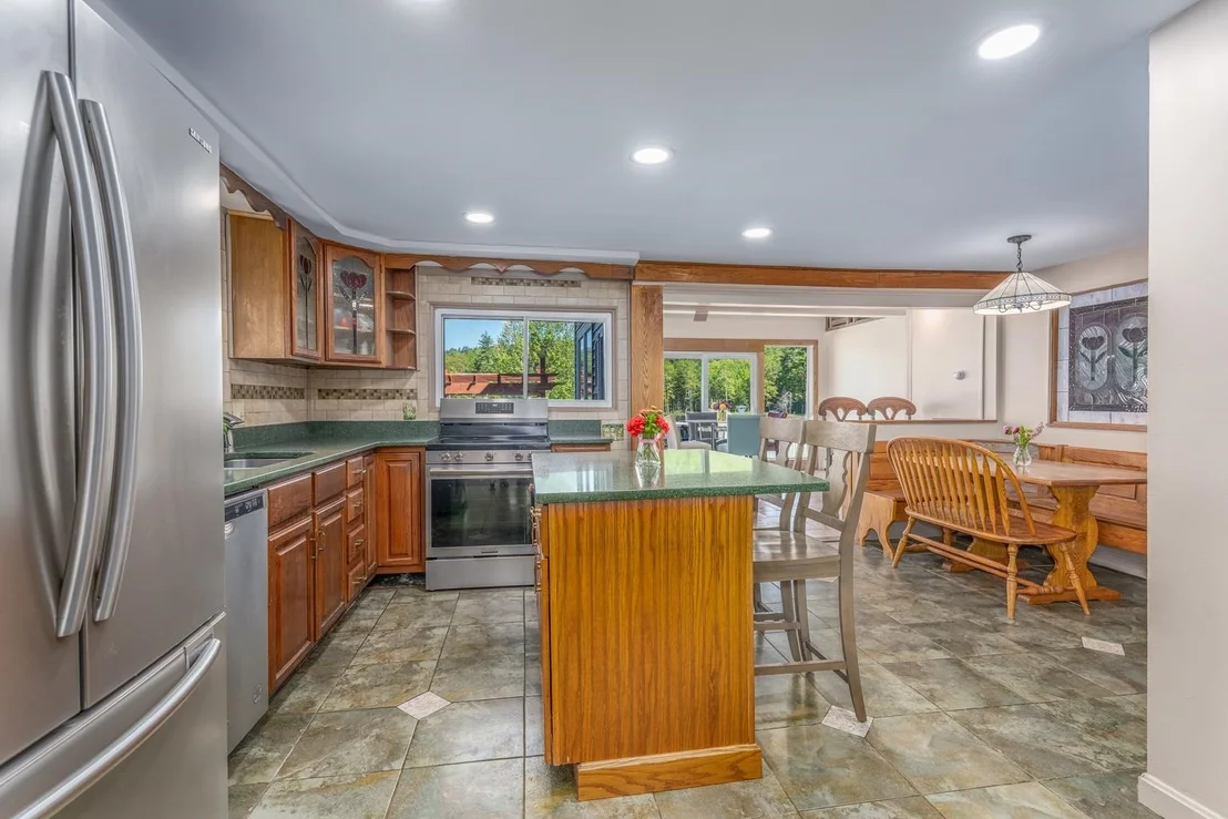 Photo of 140 Mountain View