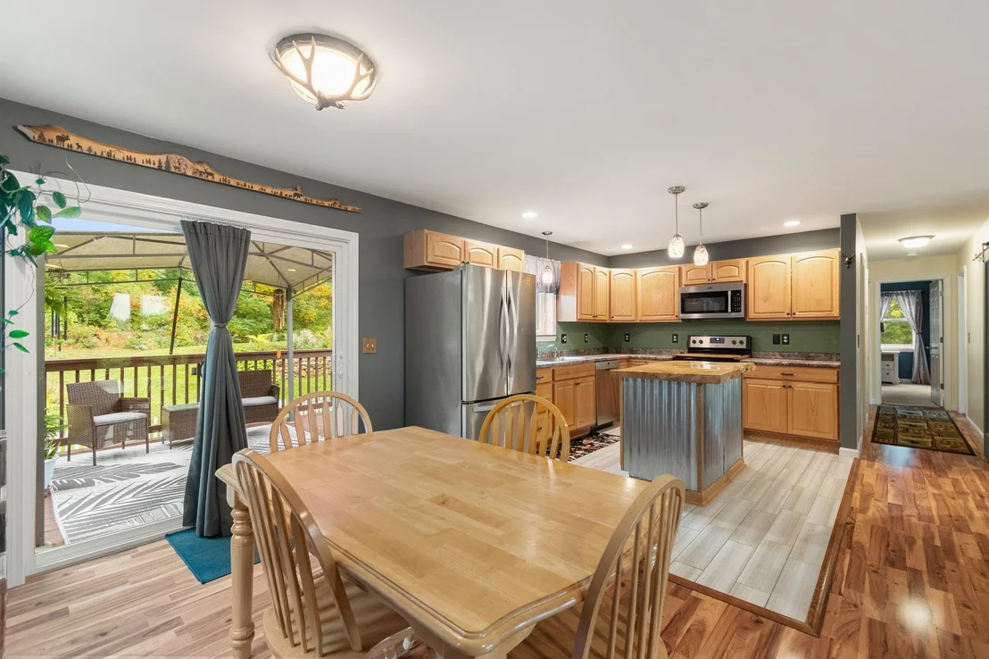 Photo of 387 St. Albans