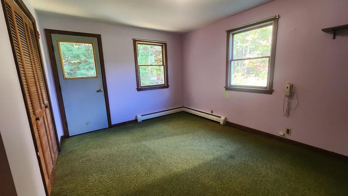 Photo of 547 Andover