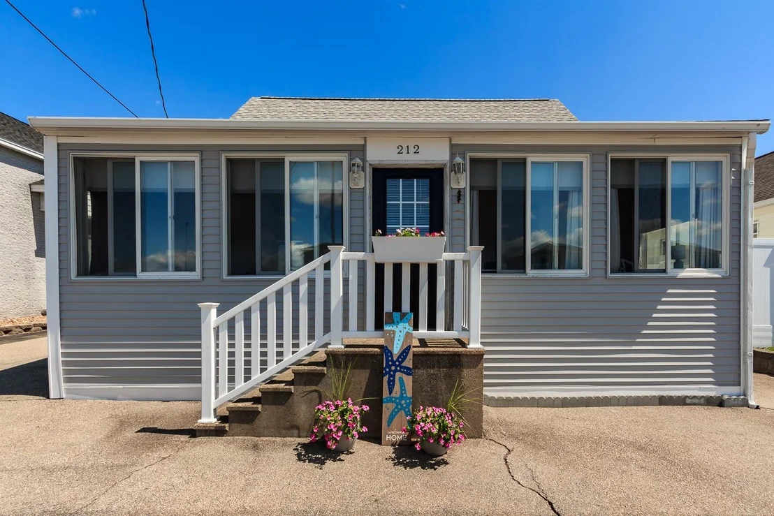Photo of 212 Ocean