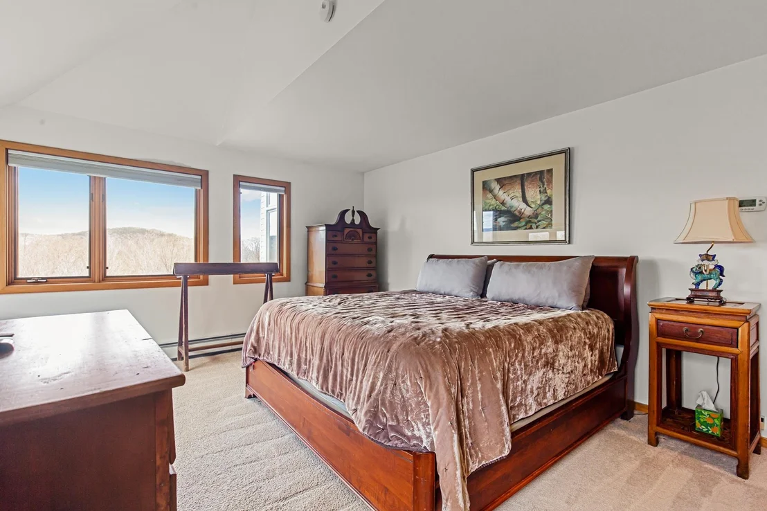 Photo of 109 Mountainside
