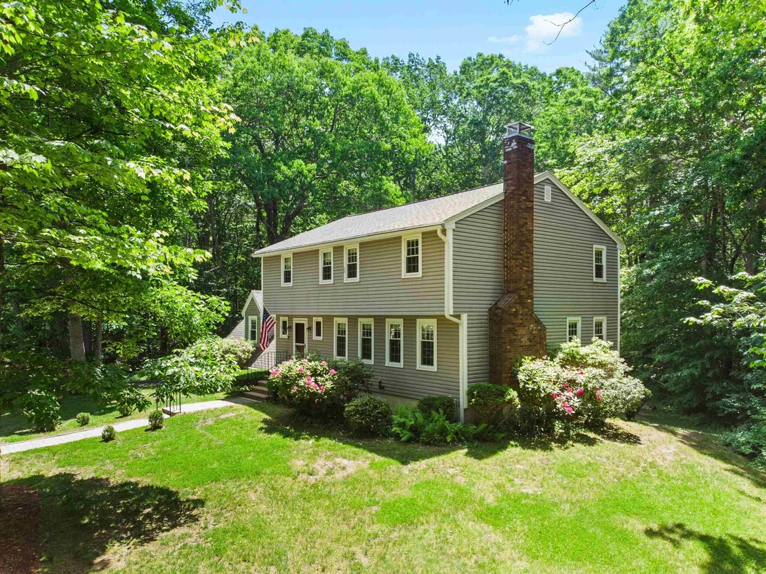 Photo of 35 Sawyer