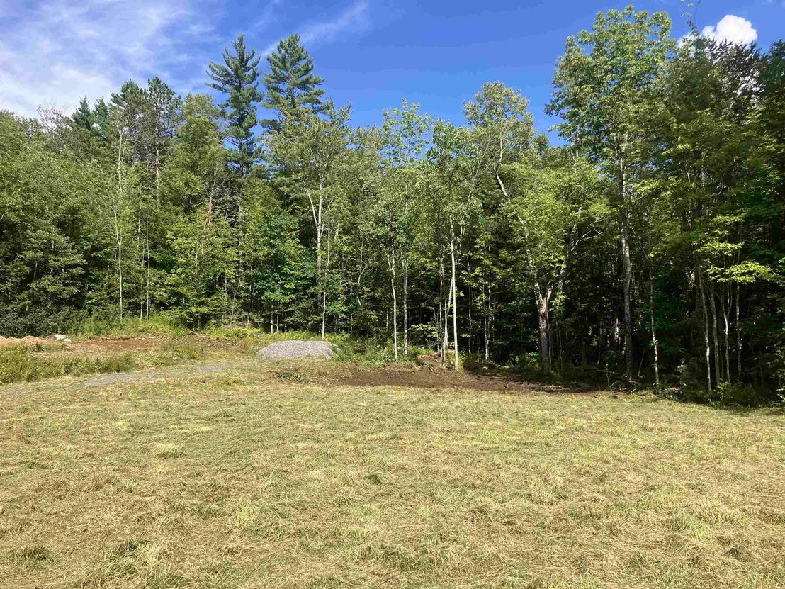 Photo of 369 NH Route 25C