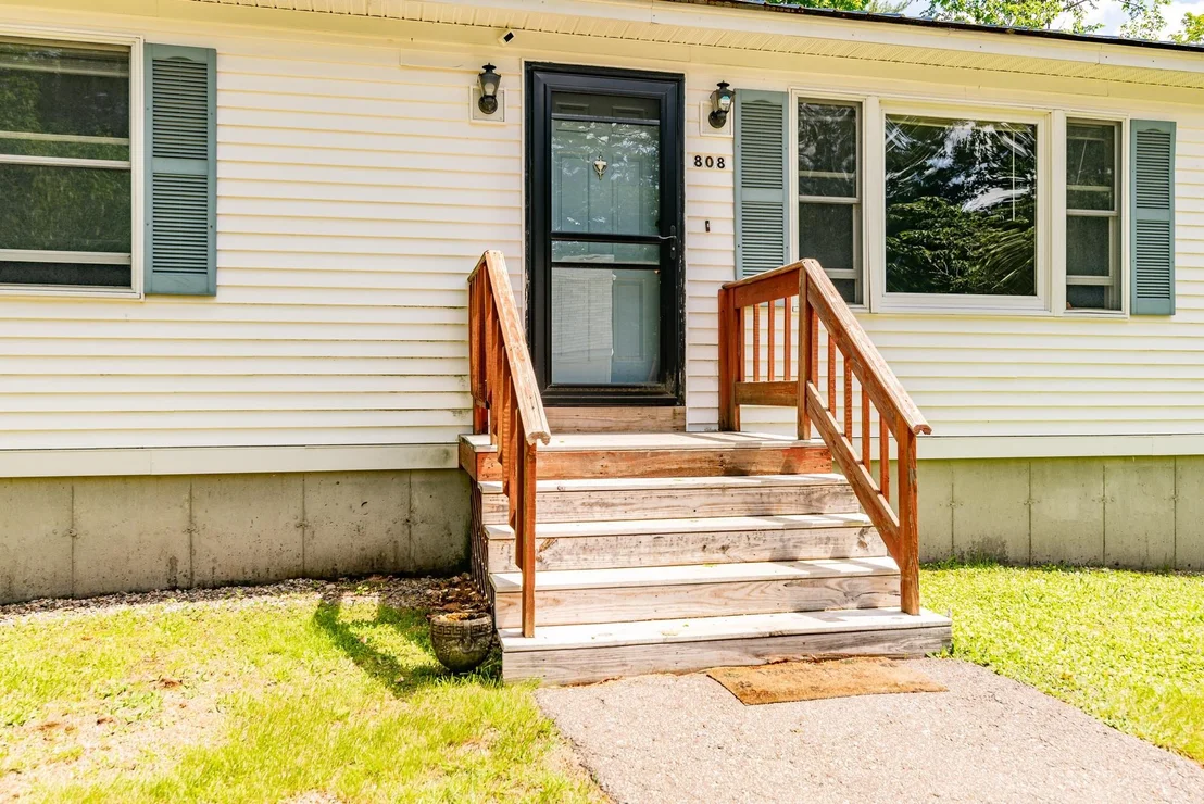 Photo of 808 Wakefield