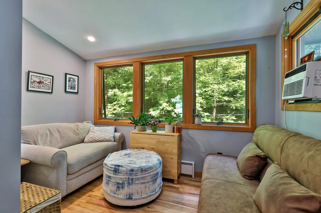 Photo of 253 Lookout