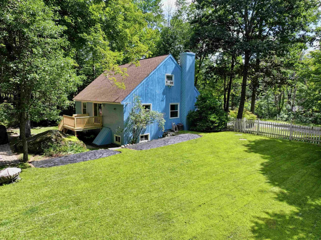 Photo of 285 Colby