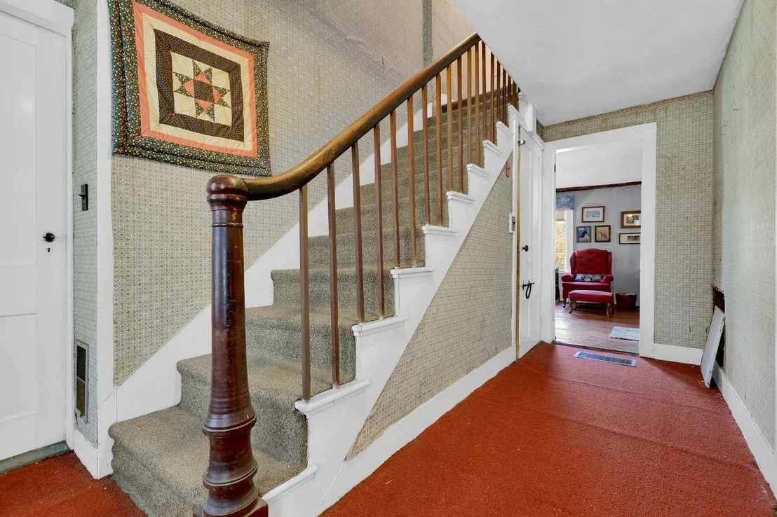 Photo of 761 Main