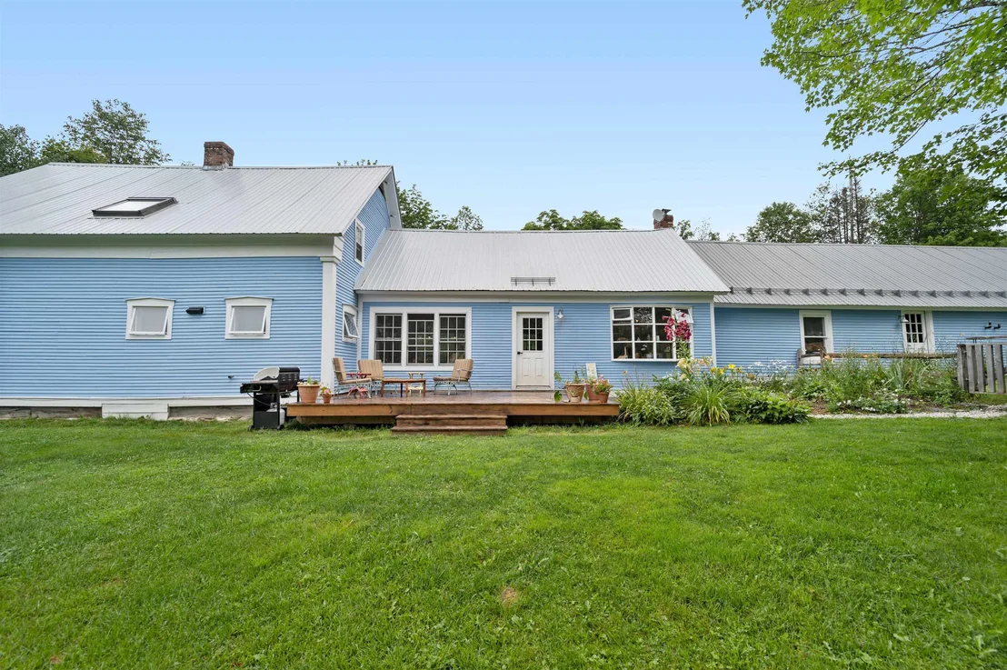 Photo of 323 Calais