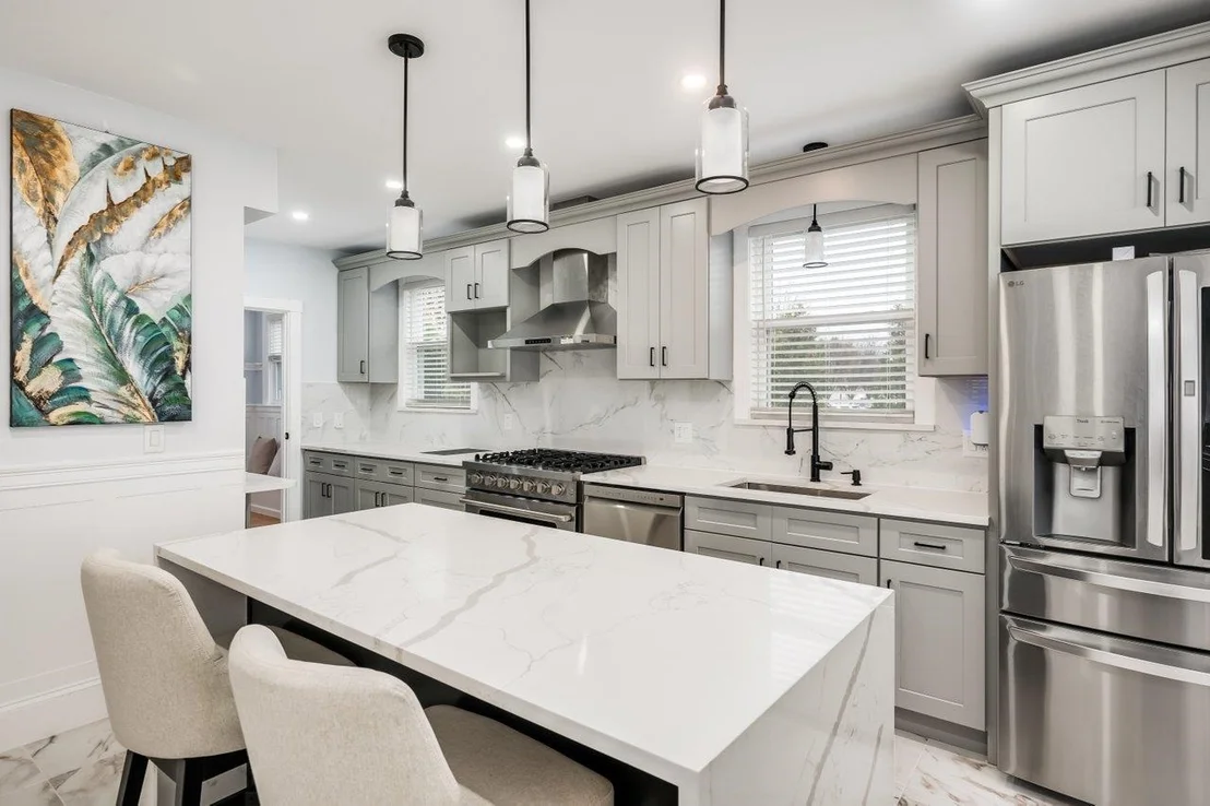 Photo of 815 Central