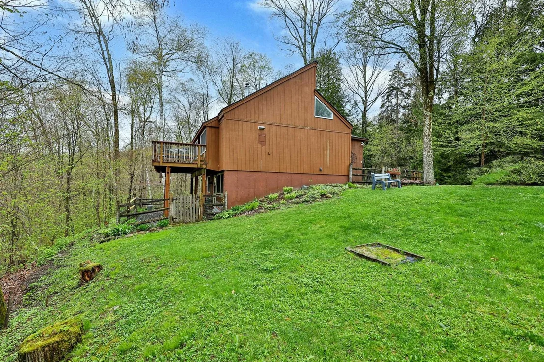 Photo of 30 Ridge