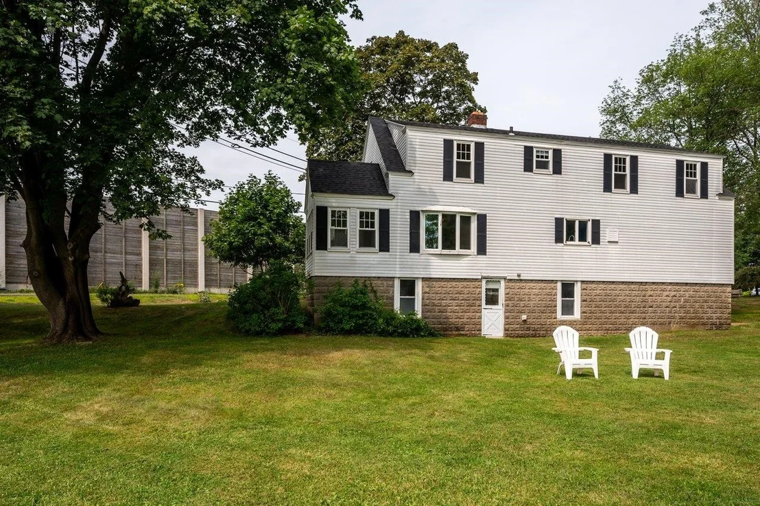 Photo of 354 Dover Point