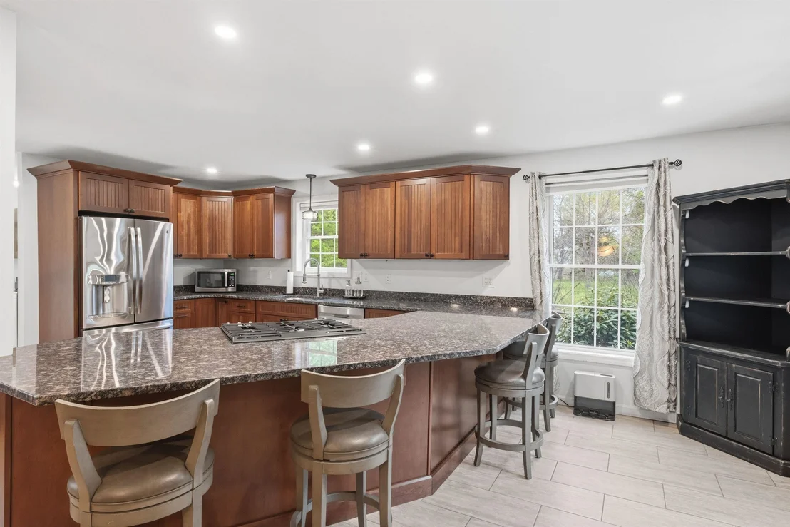 Photo of 369 Morrill