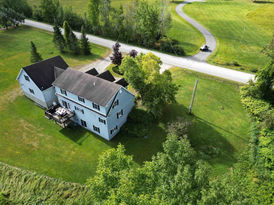 Photo of 892 Burton Hill