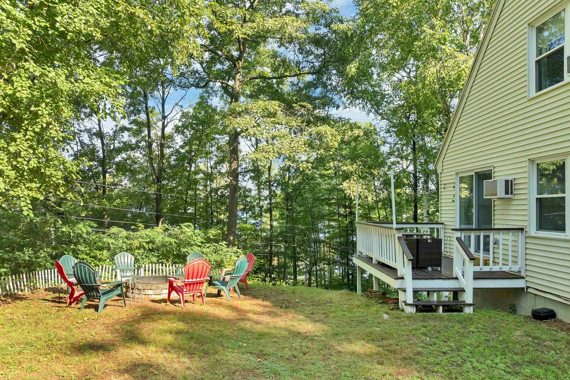 Photo of 10 Lakeview