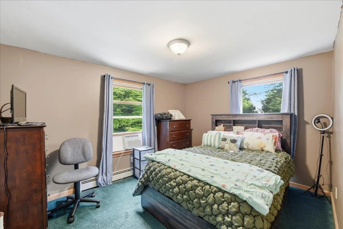 Photo of 13 Broadview