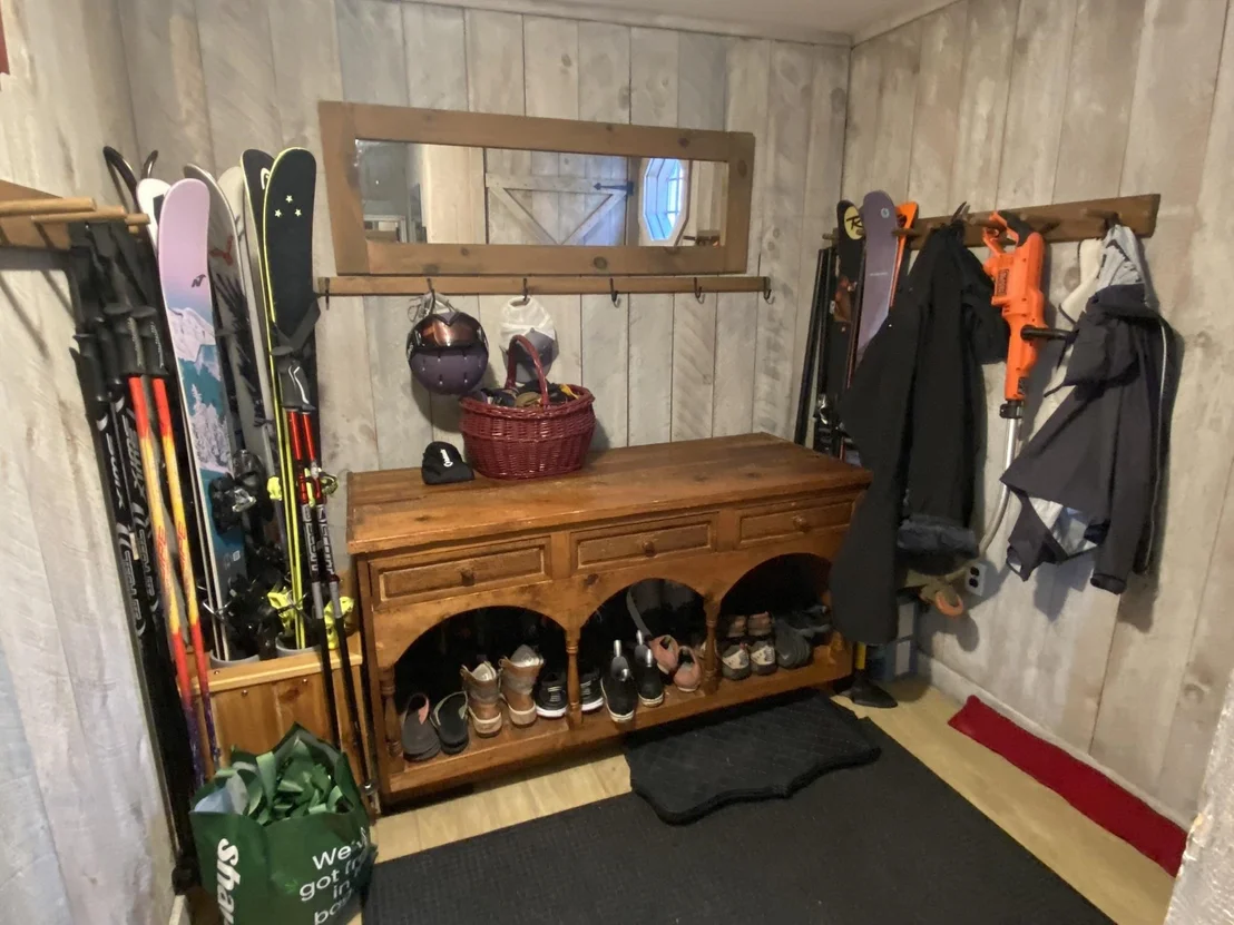 Photo of Unit A at 25 Upper Handle