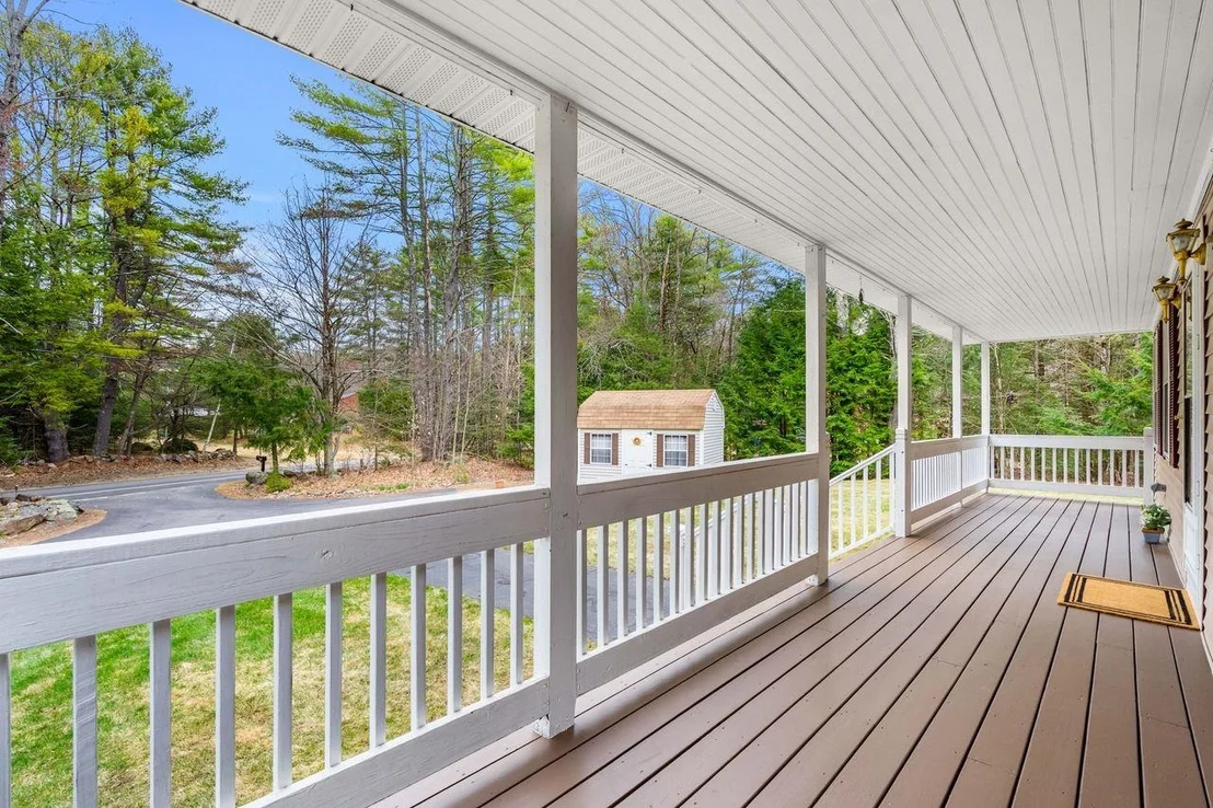 Photo of 496 Loudon