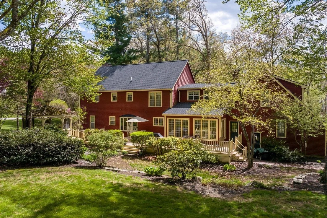 Photo of 14 Winding Brook