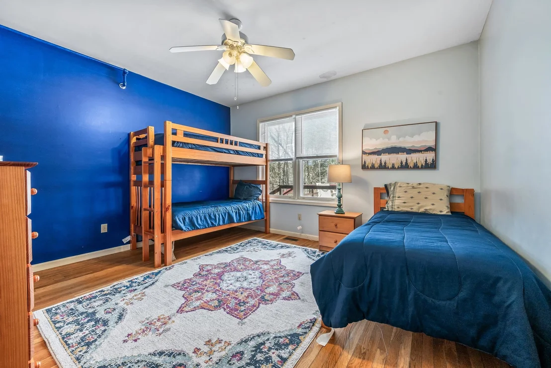 Photo of 12 Thorn Hill