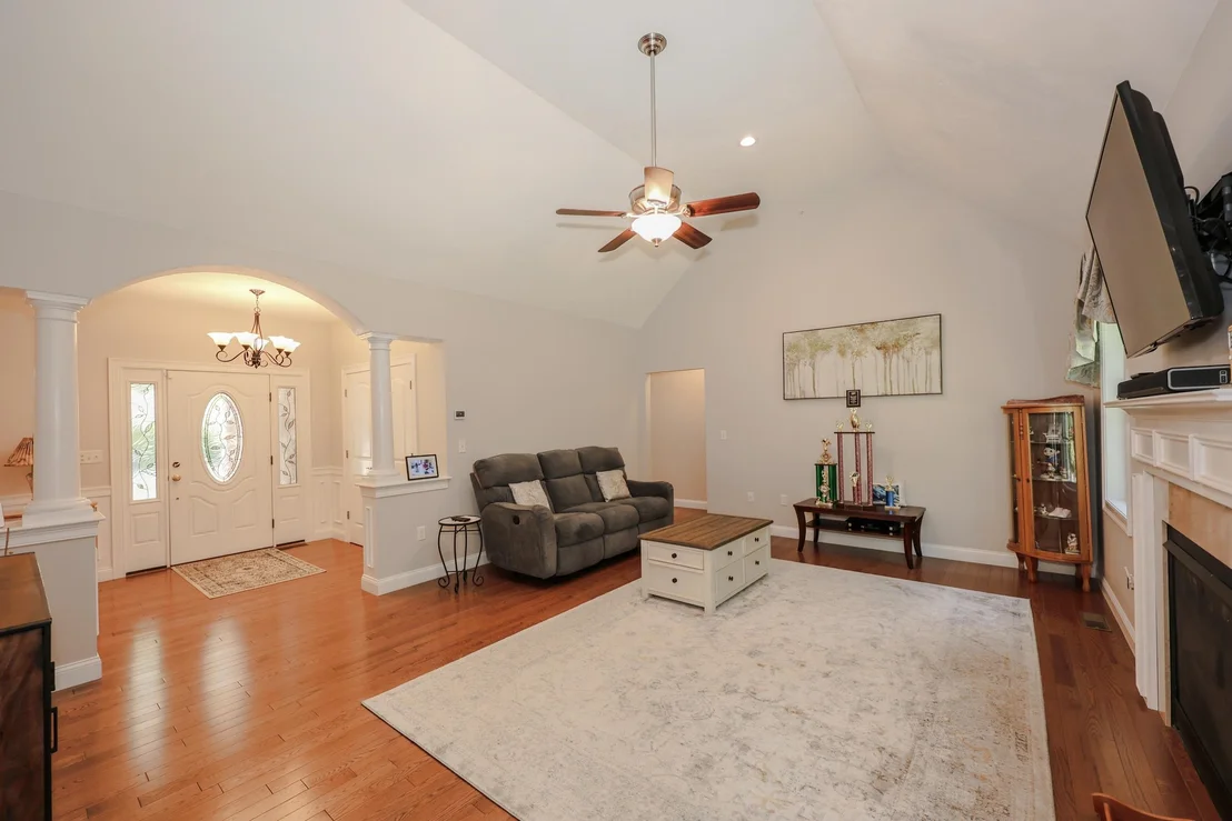 Photo of 145 CLEMENT