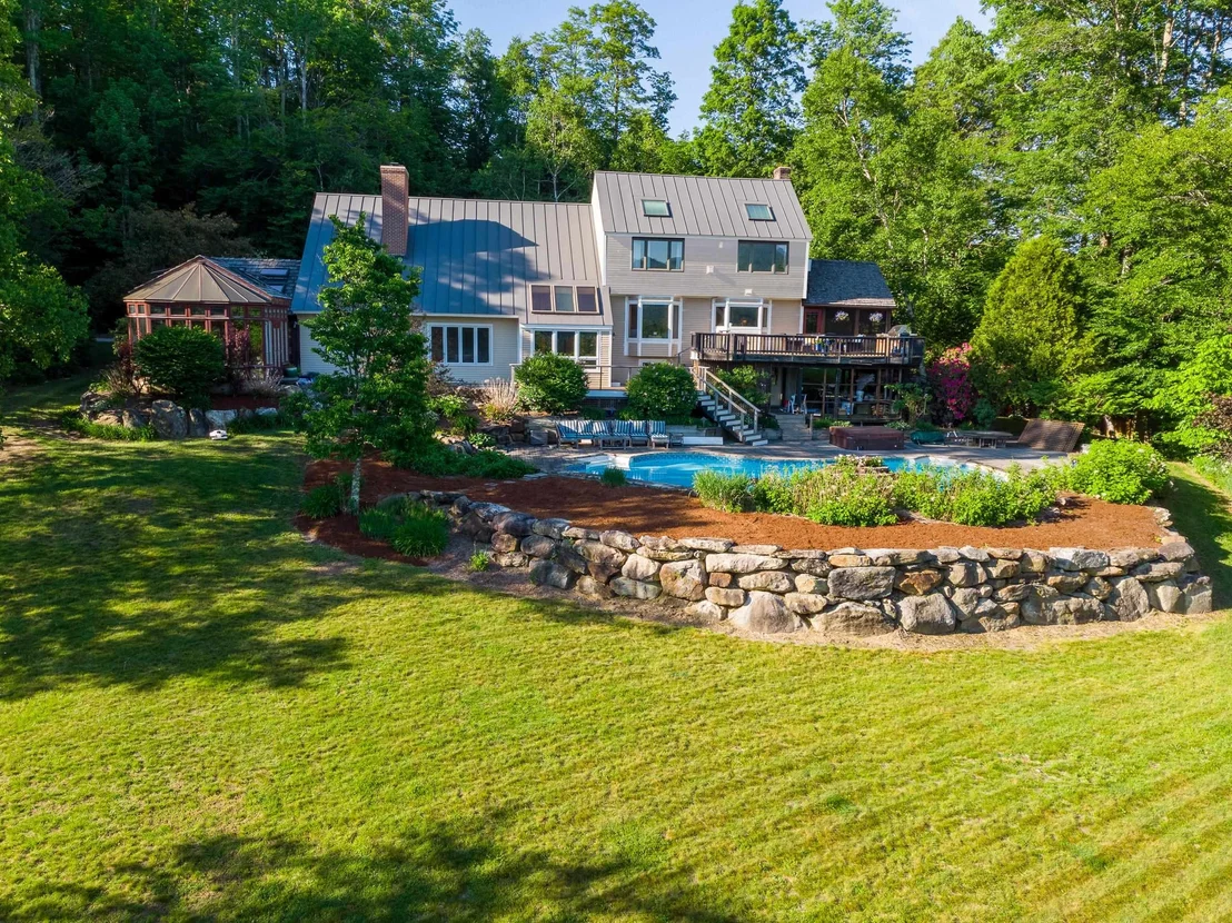 Photo of 838 Cricket Hill