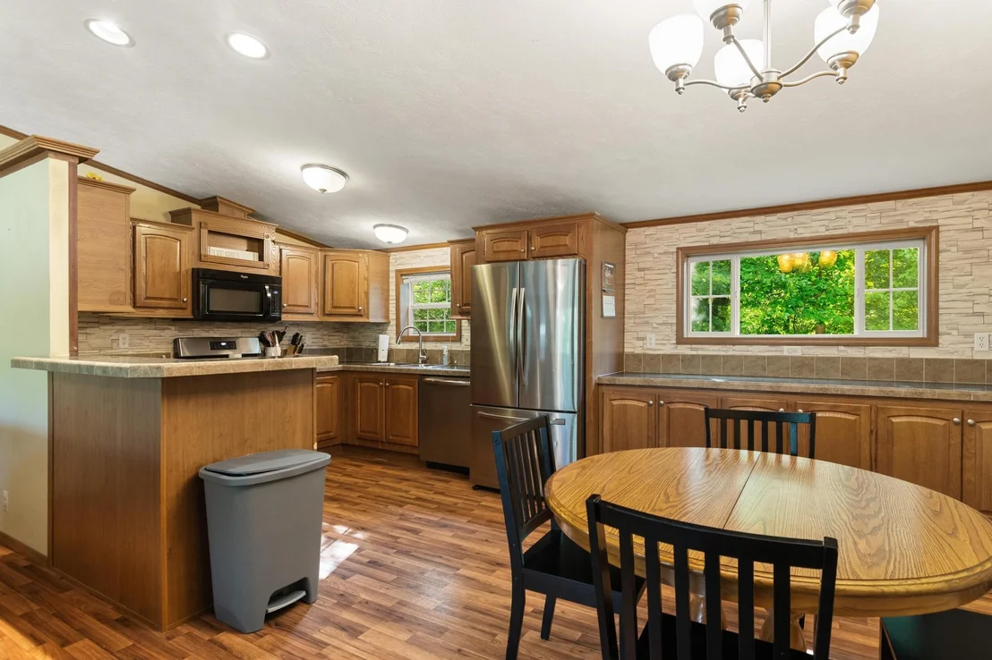 Photo of 1700 Highgate