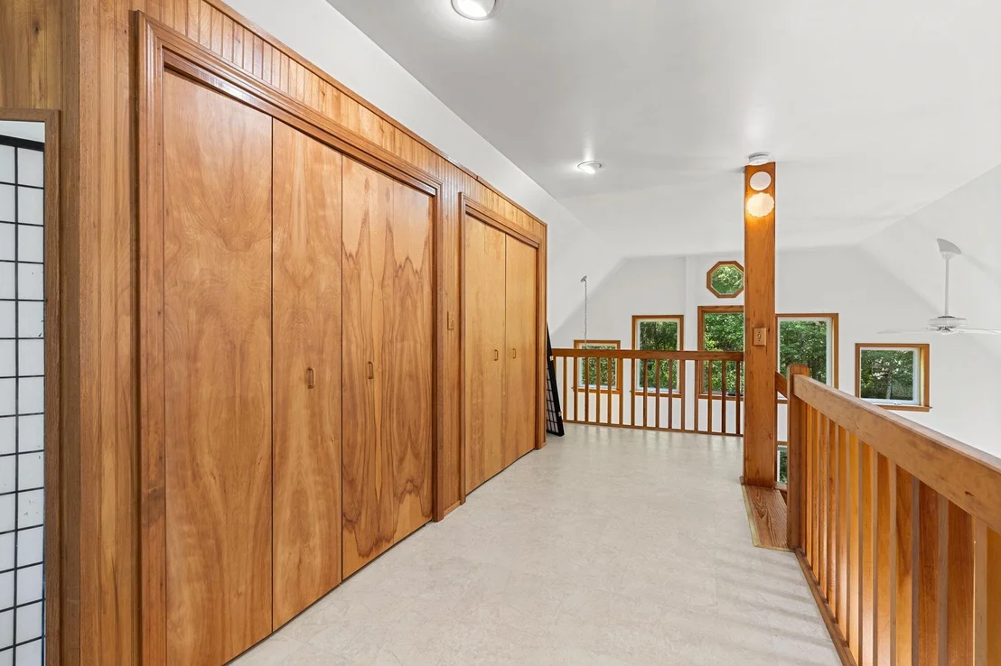 Photo of 33 Mountain View