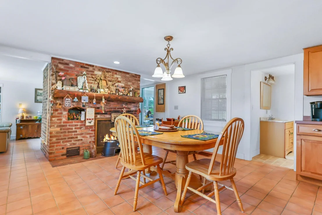 Photo of 32 Bean Hill