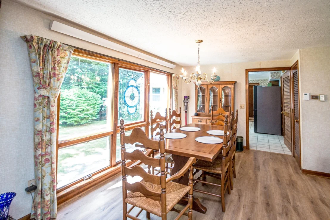 Photo of 141 Red Eagle Brook