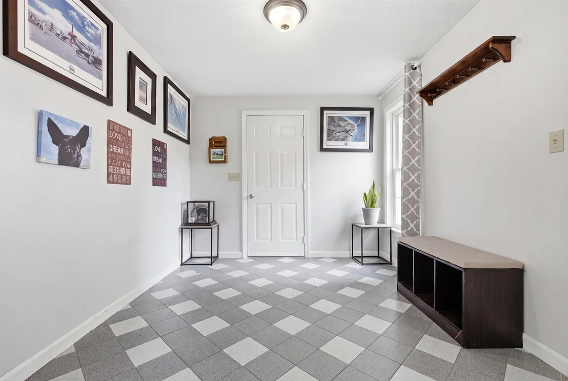 Photo of 29 Chase Brook