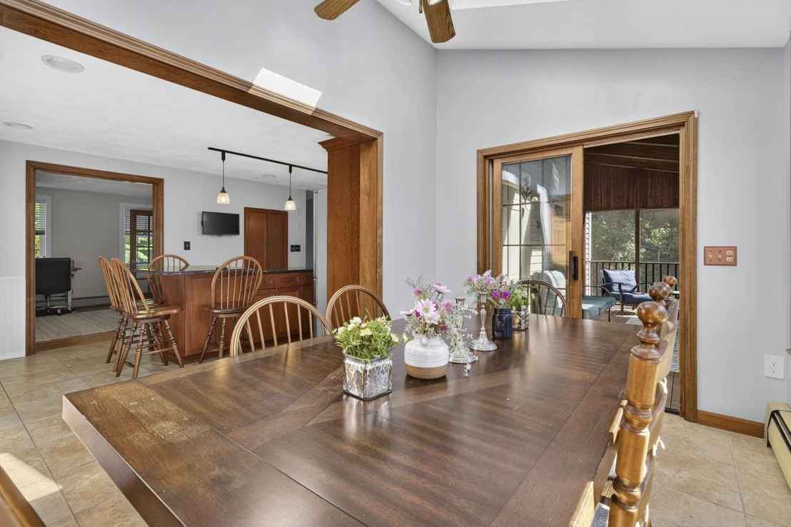 Photo of 28 Longview