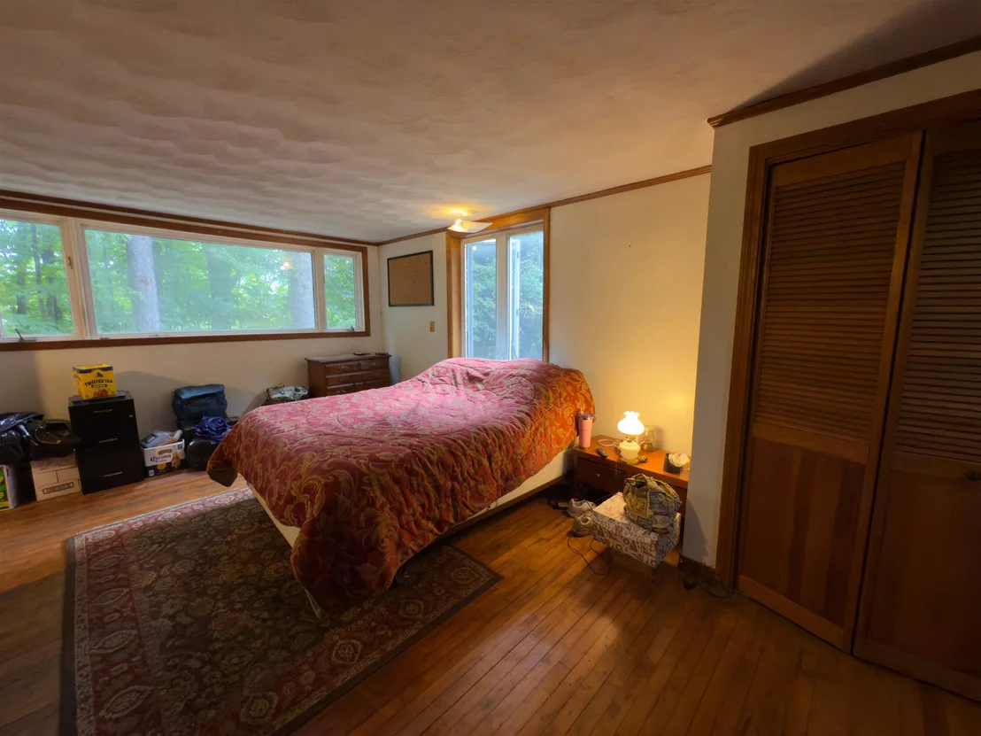 Photo of 58 Hemlock