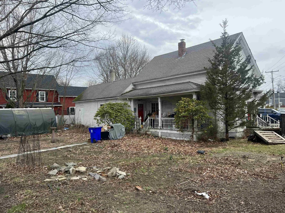 Photo of 180 Front