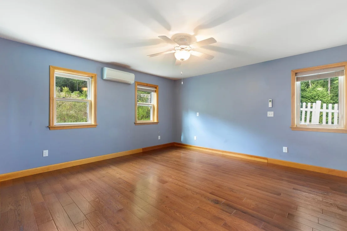 Photo of 77 Buttonwood