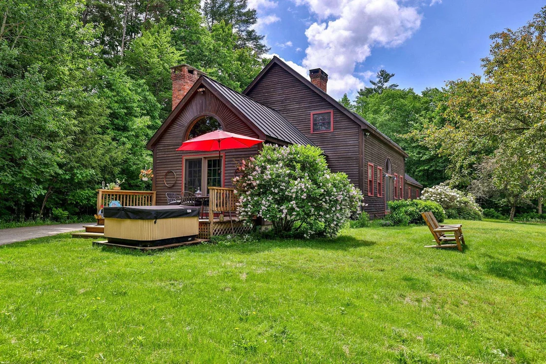 Photo of 58 Lakeshore