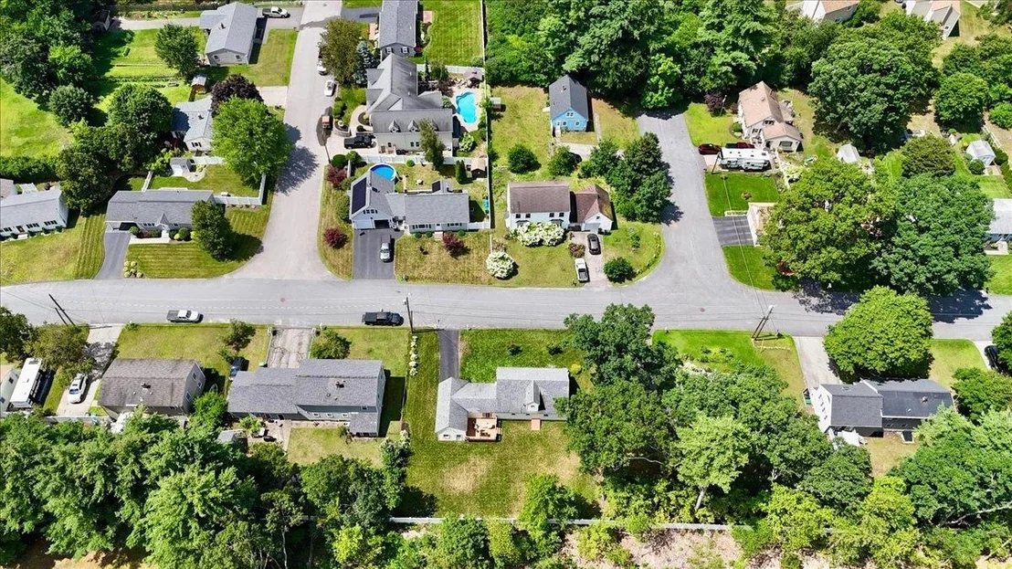 Photo of 7 Hideaway