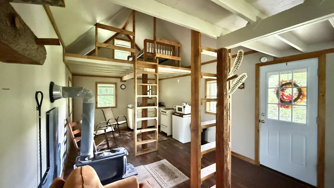 Photo of 2075 Codding Hollow