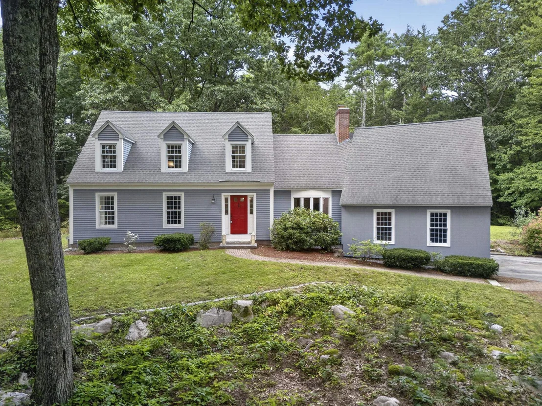 Photo of 14 Fieldstone