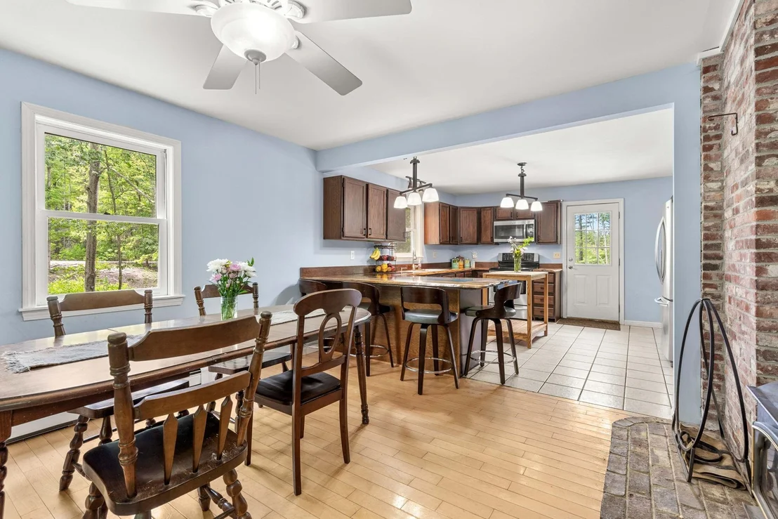 Photo of 9 Pondview