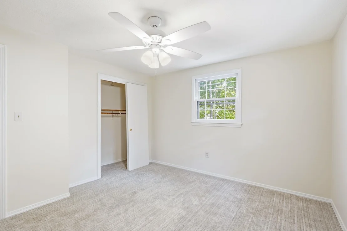 Photo of 98 Conant