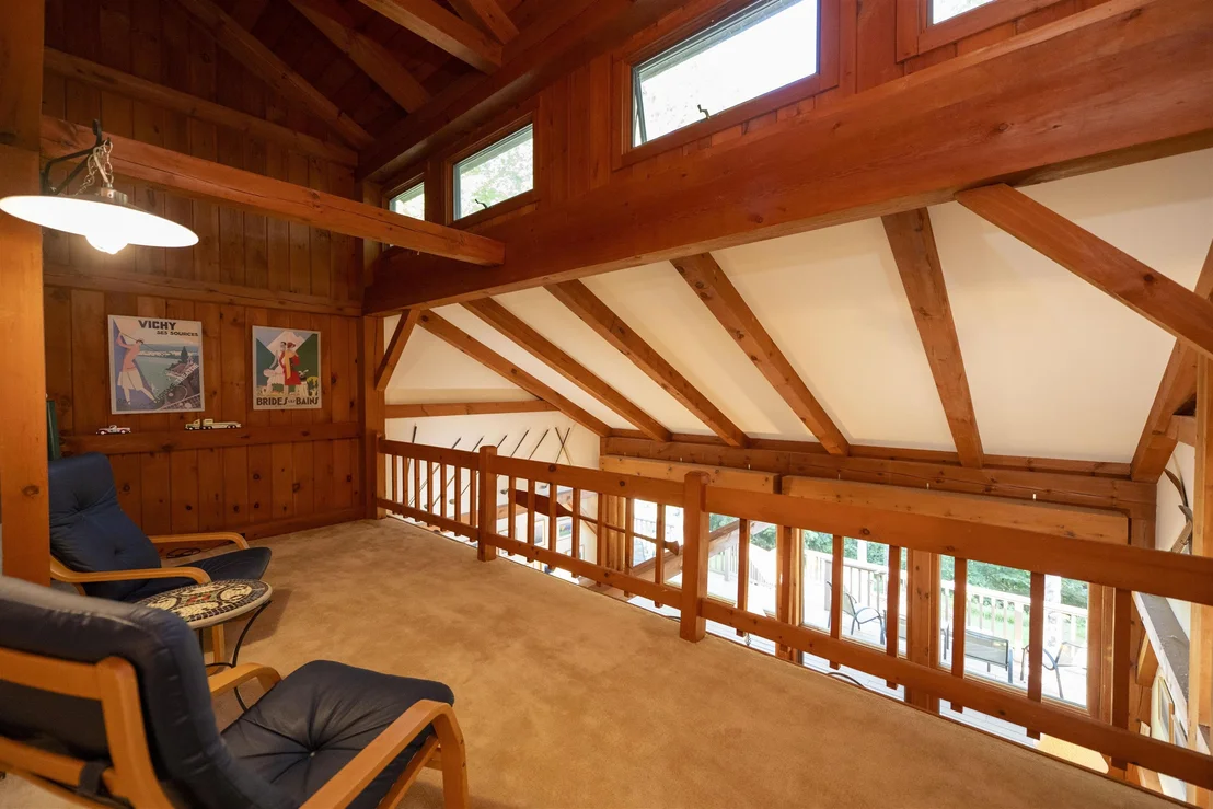 Photo of 589 Fairbanks Turn