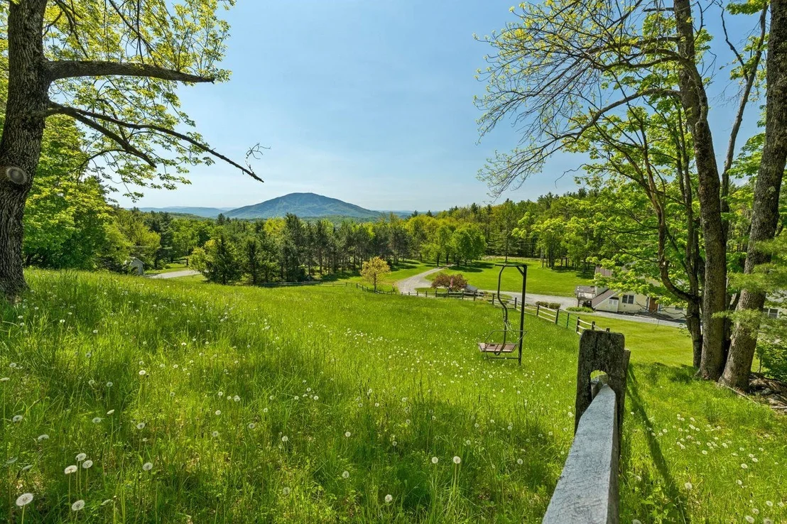 Photo of 699 Spear Cemetery