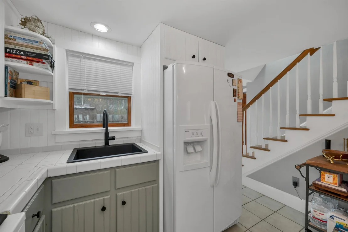 Photo of 256 Pine