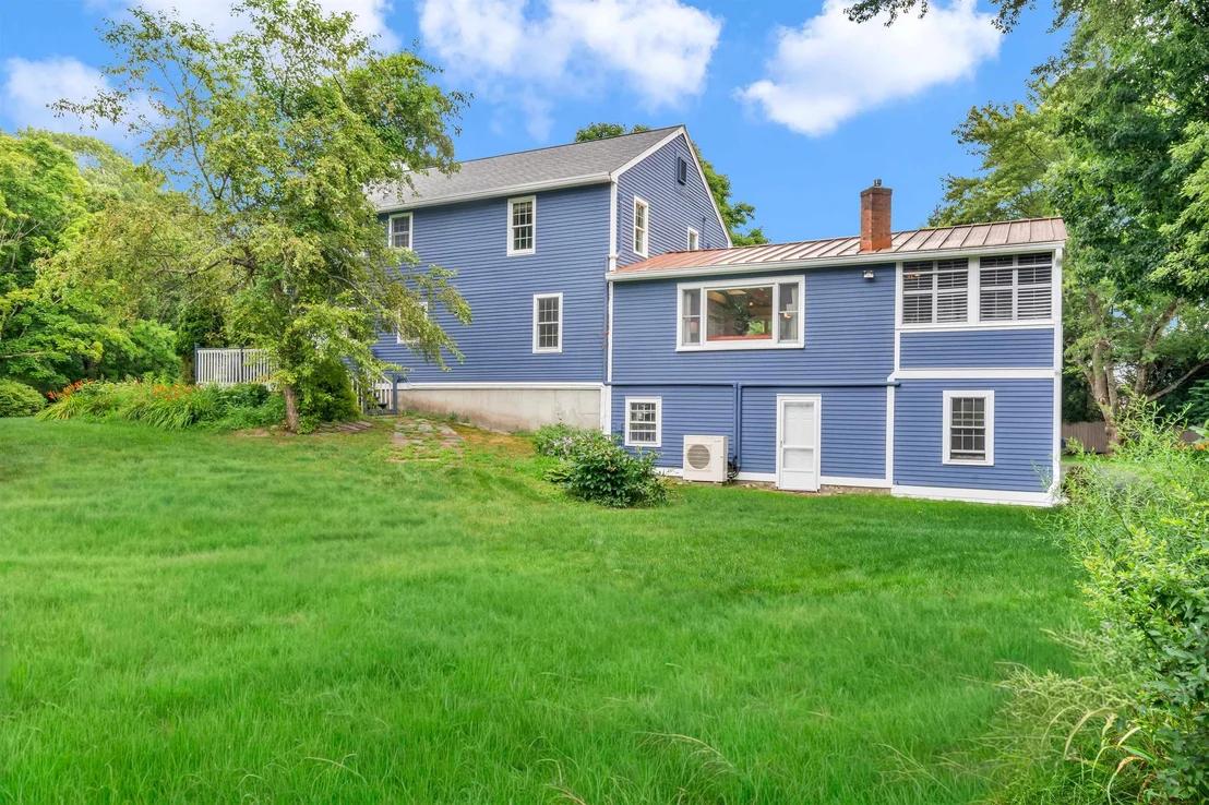Photo of 49 Hampton Falls