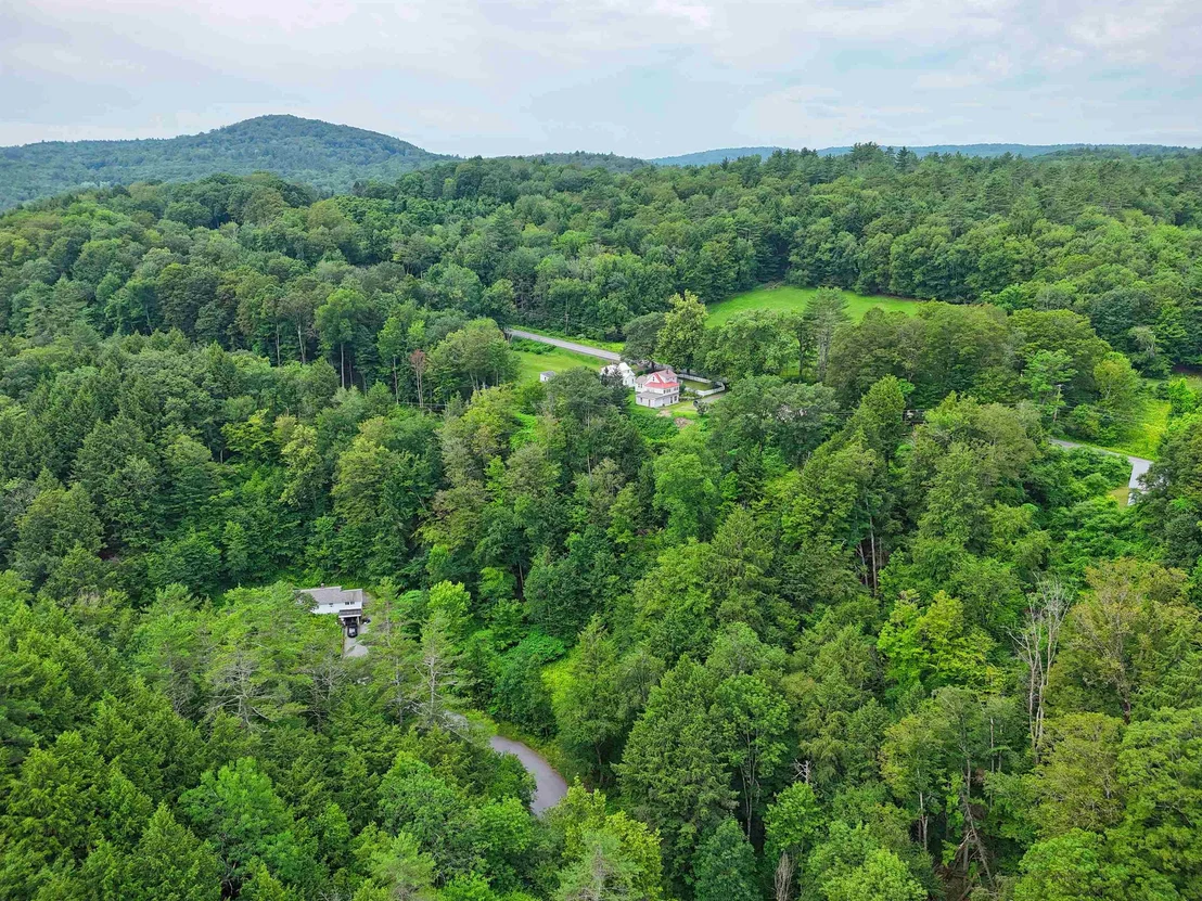 Photo of 341 Seavers Brook