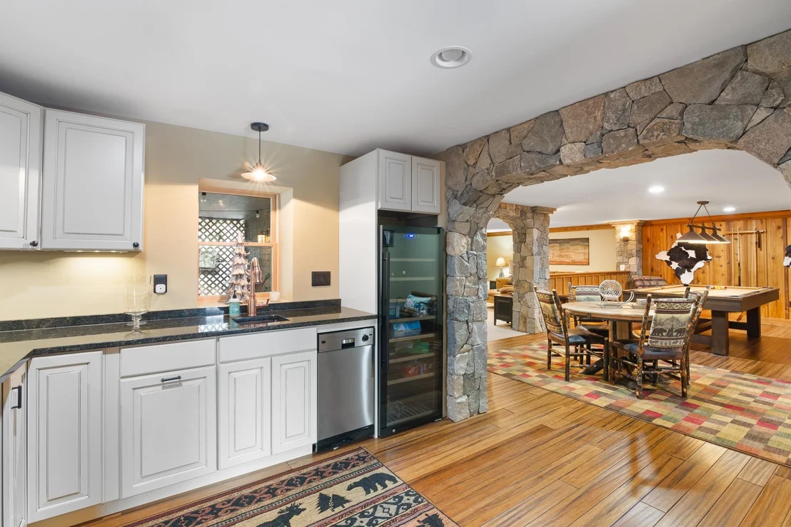 Photo of 41 Two Brook