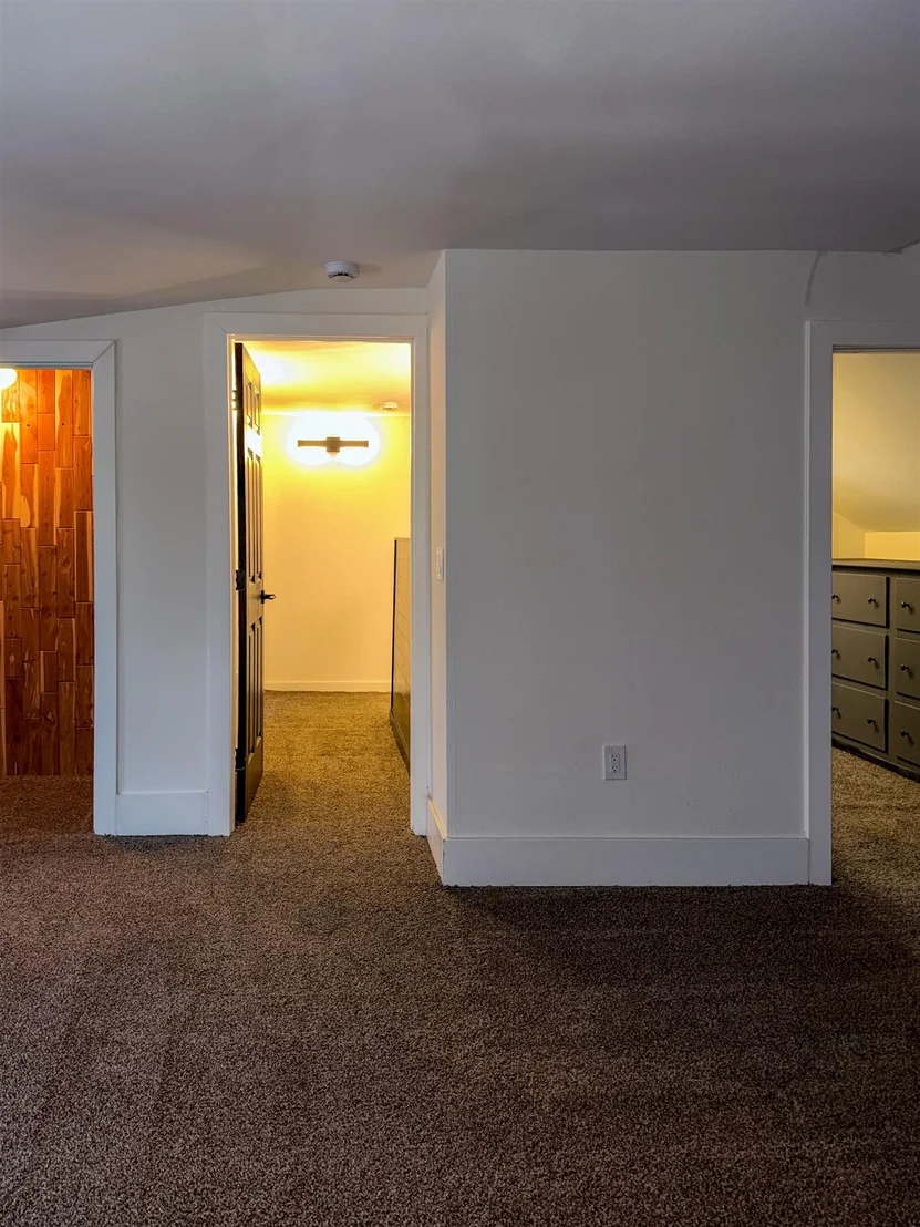 Photo of 37 Wright
