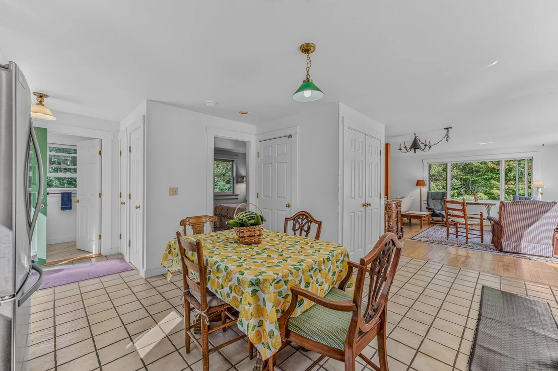 Photo of 381 Toad Hill