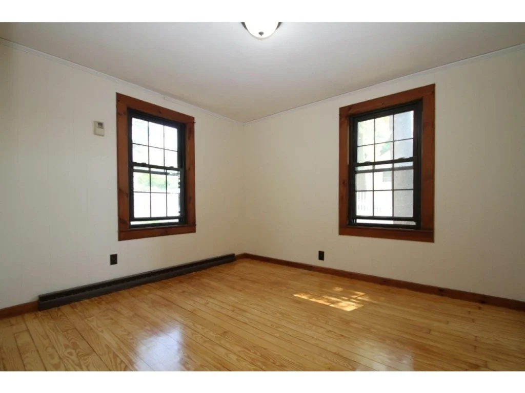 Photo of 6 Lakeside