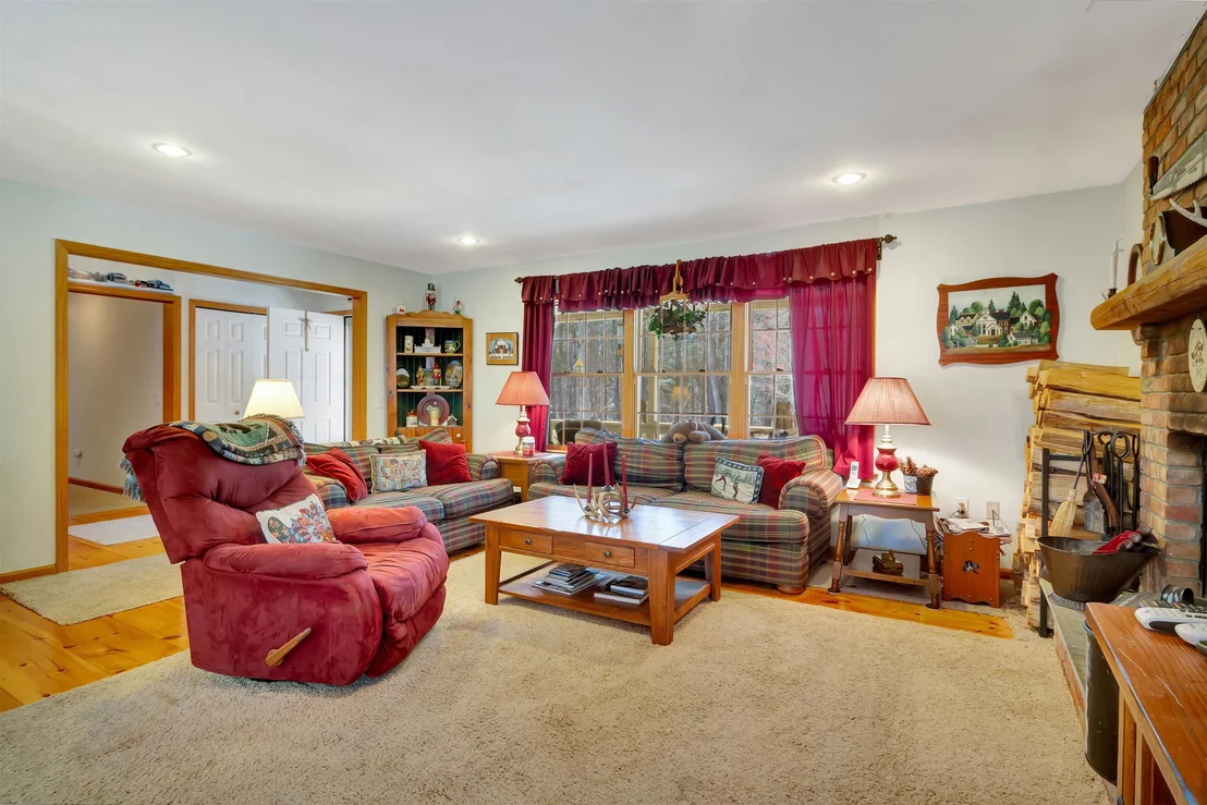 Photo of 1229 Sheldon Hill
